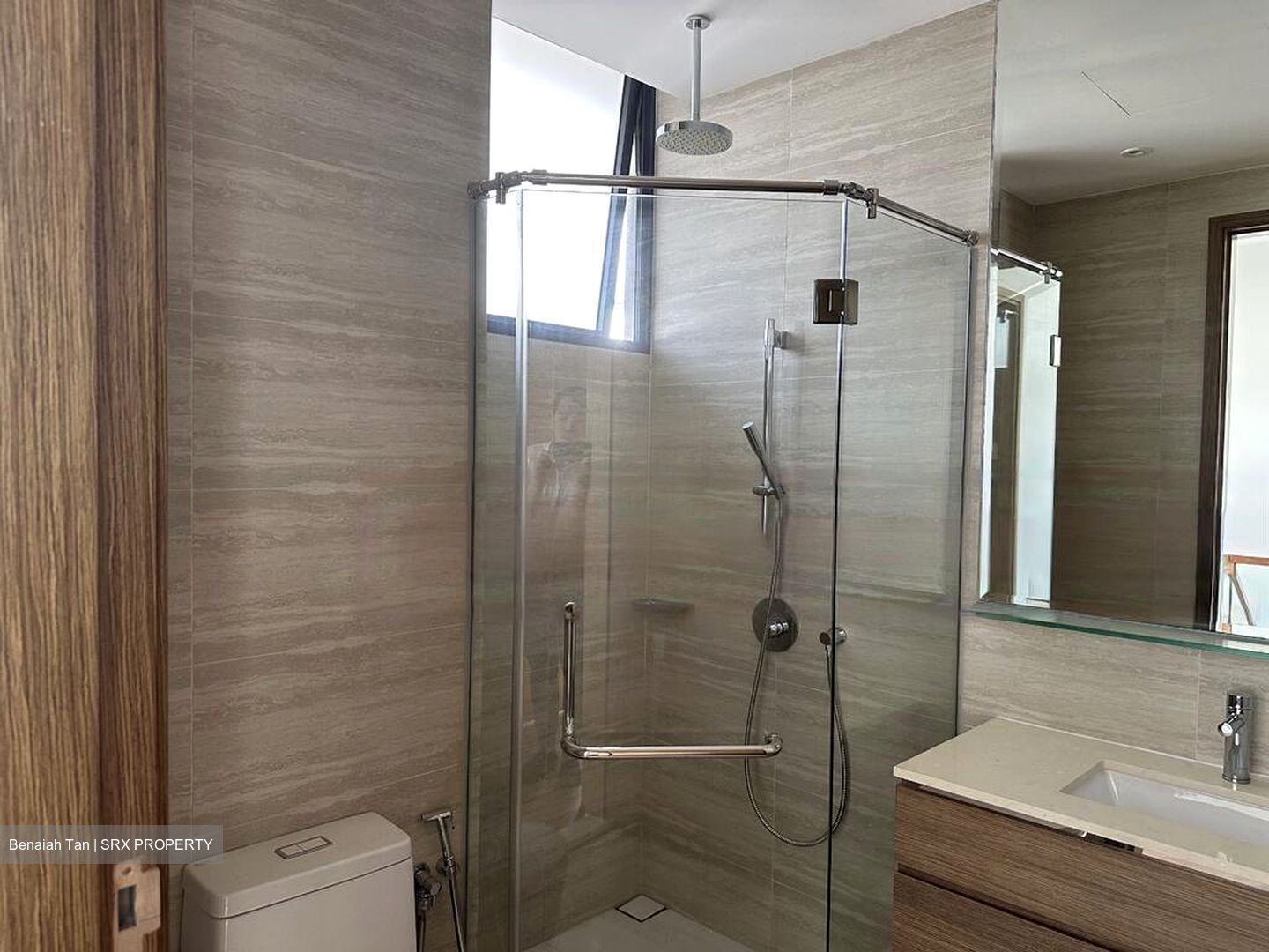 Sunrise Terrace (D28), Terrace #500677841